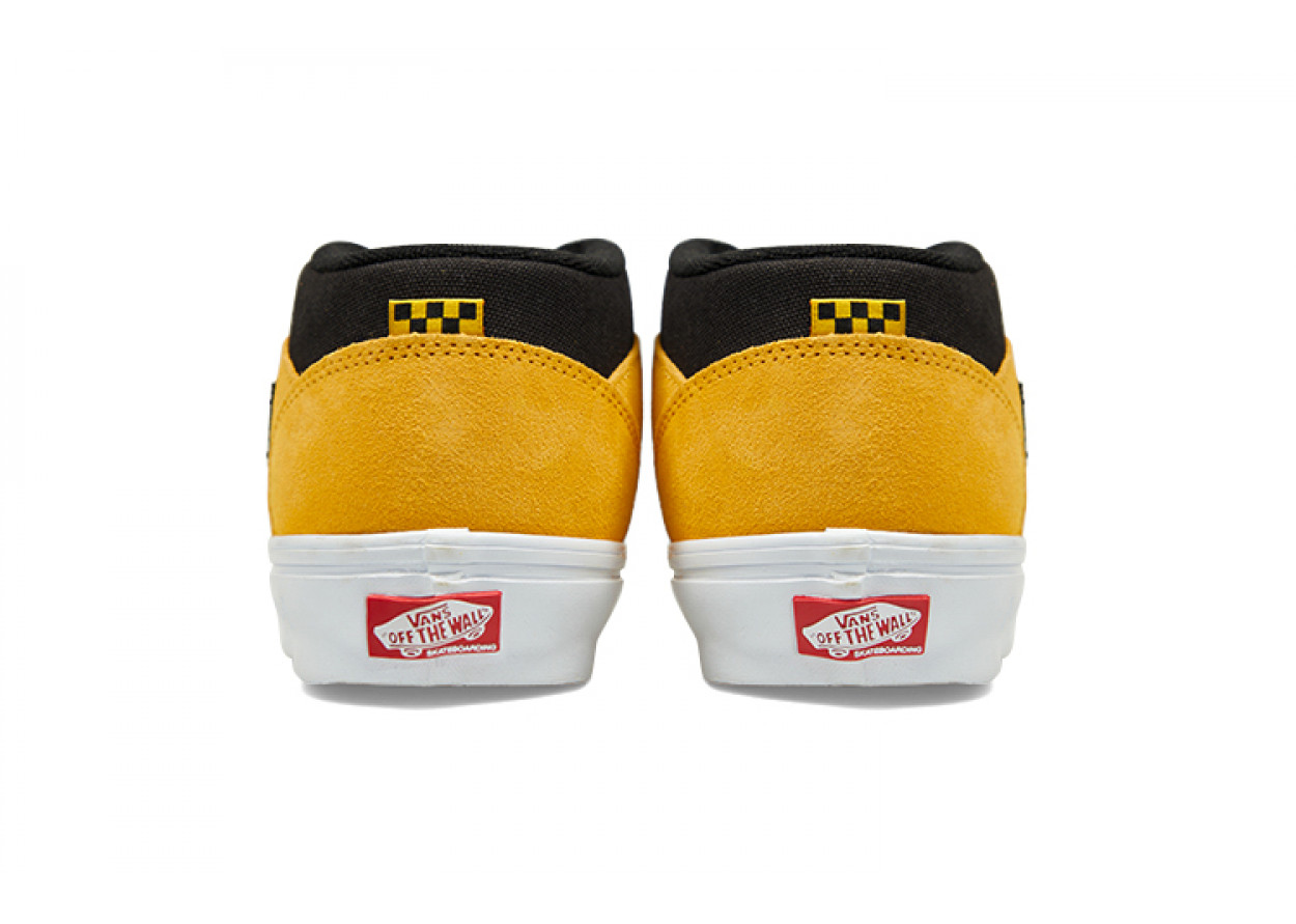 Bruce Lee x Vans Half Cab