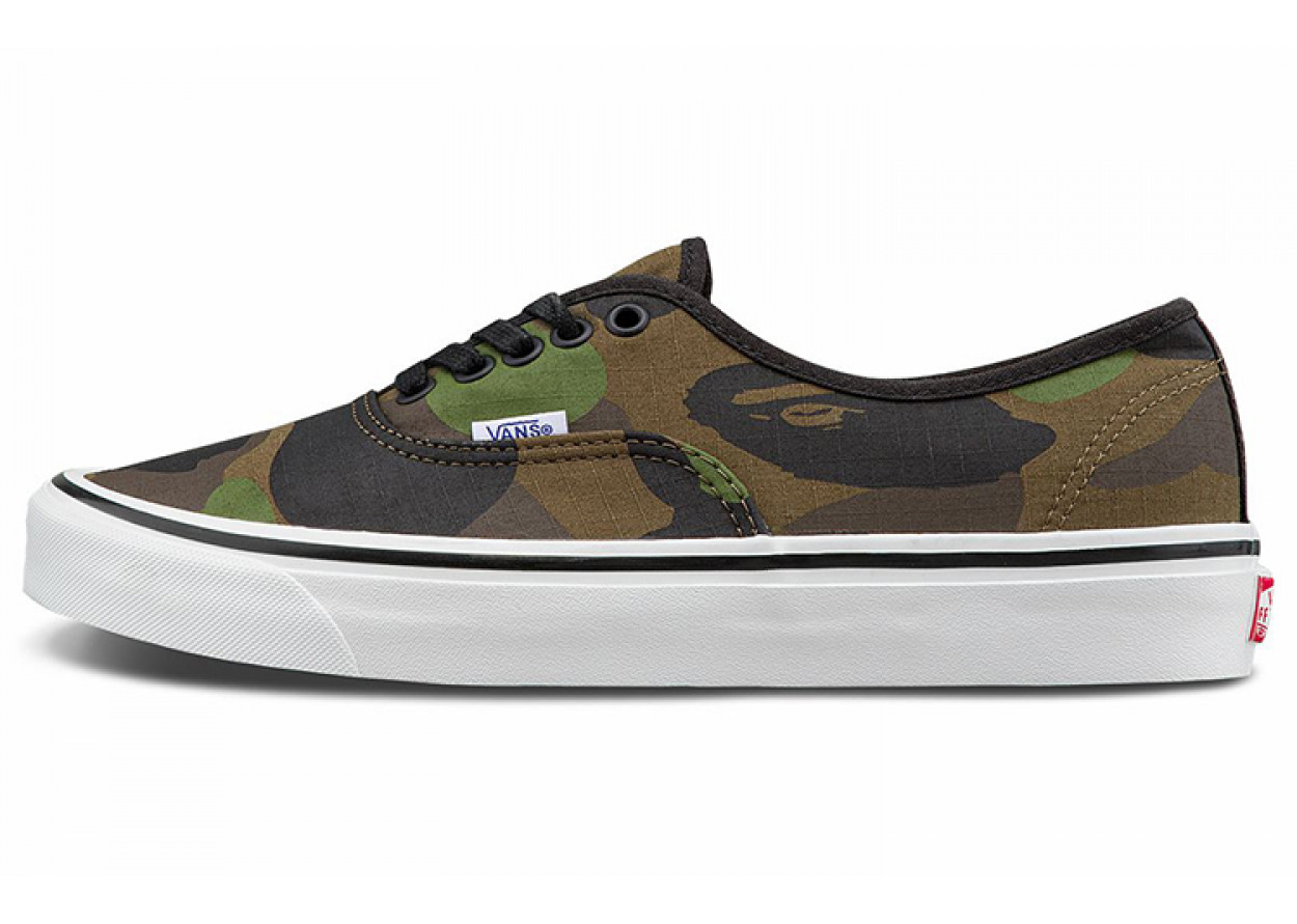 A BATHING APE x Vans Authentic 44 DX