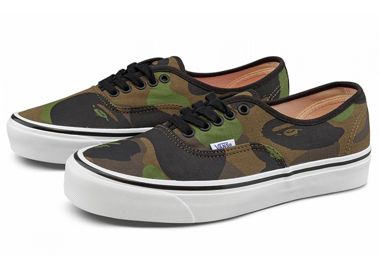 A BATHING APE x Vans Authentic 44 DX