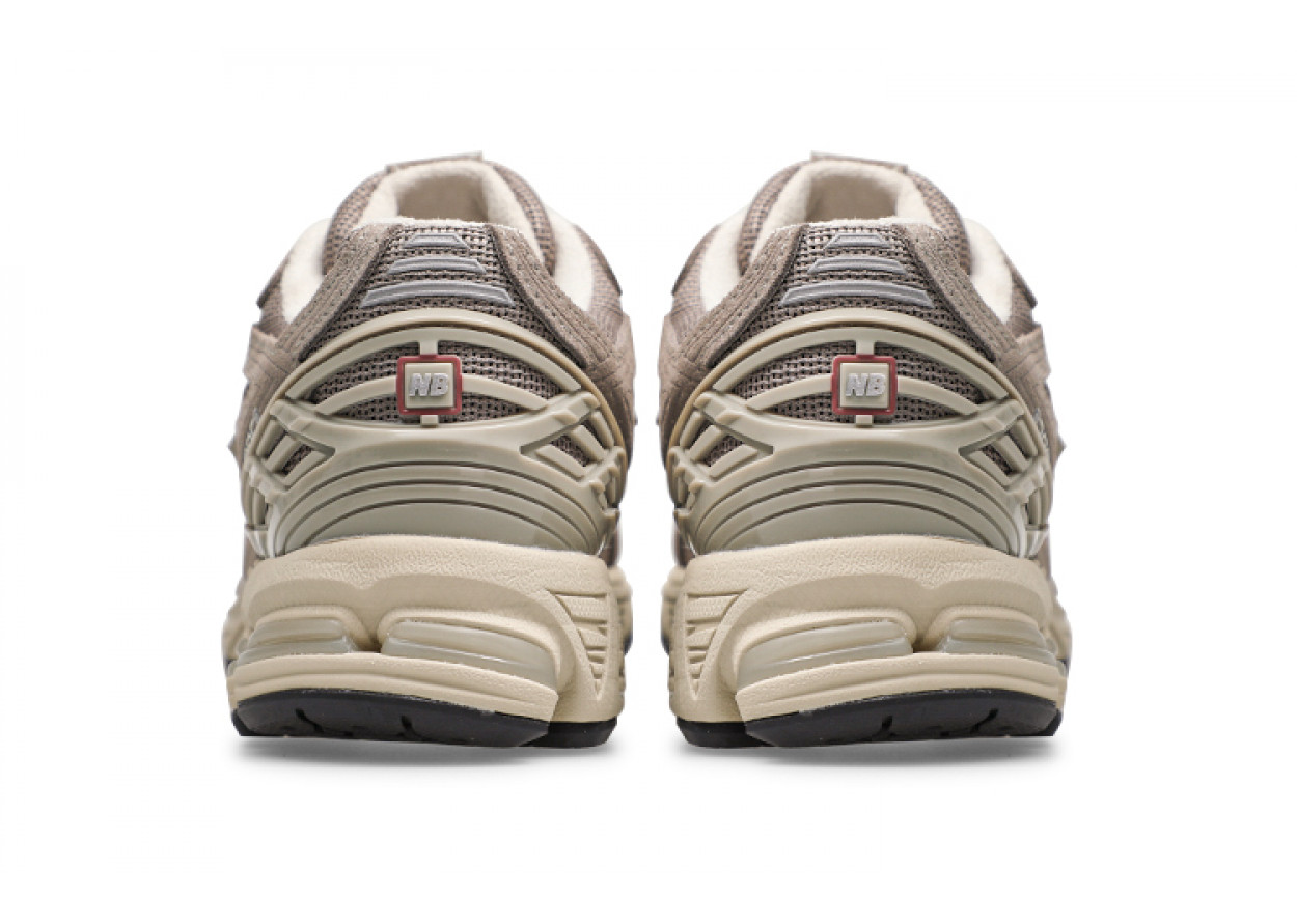 New Balance NB 1906R 