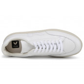 V 12 VEJA 'Extra White'