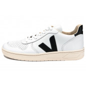 V 10 VEJA 'Extra White Black'