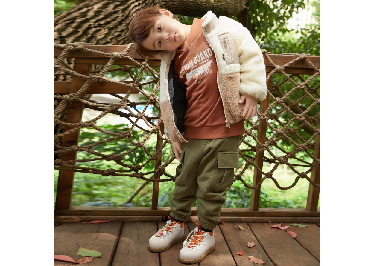 Native Shoes Fitzsimmons 3.0 Urban Adventure Collection Low Shaft Kids' Boots Black Kids'