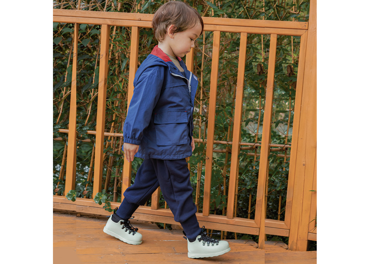 Native Shoes Fitzsimmons 3.0 Seaweed Collection Low Shaft Martin Boot Gray Green Kids'