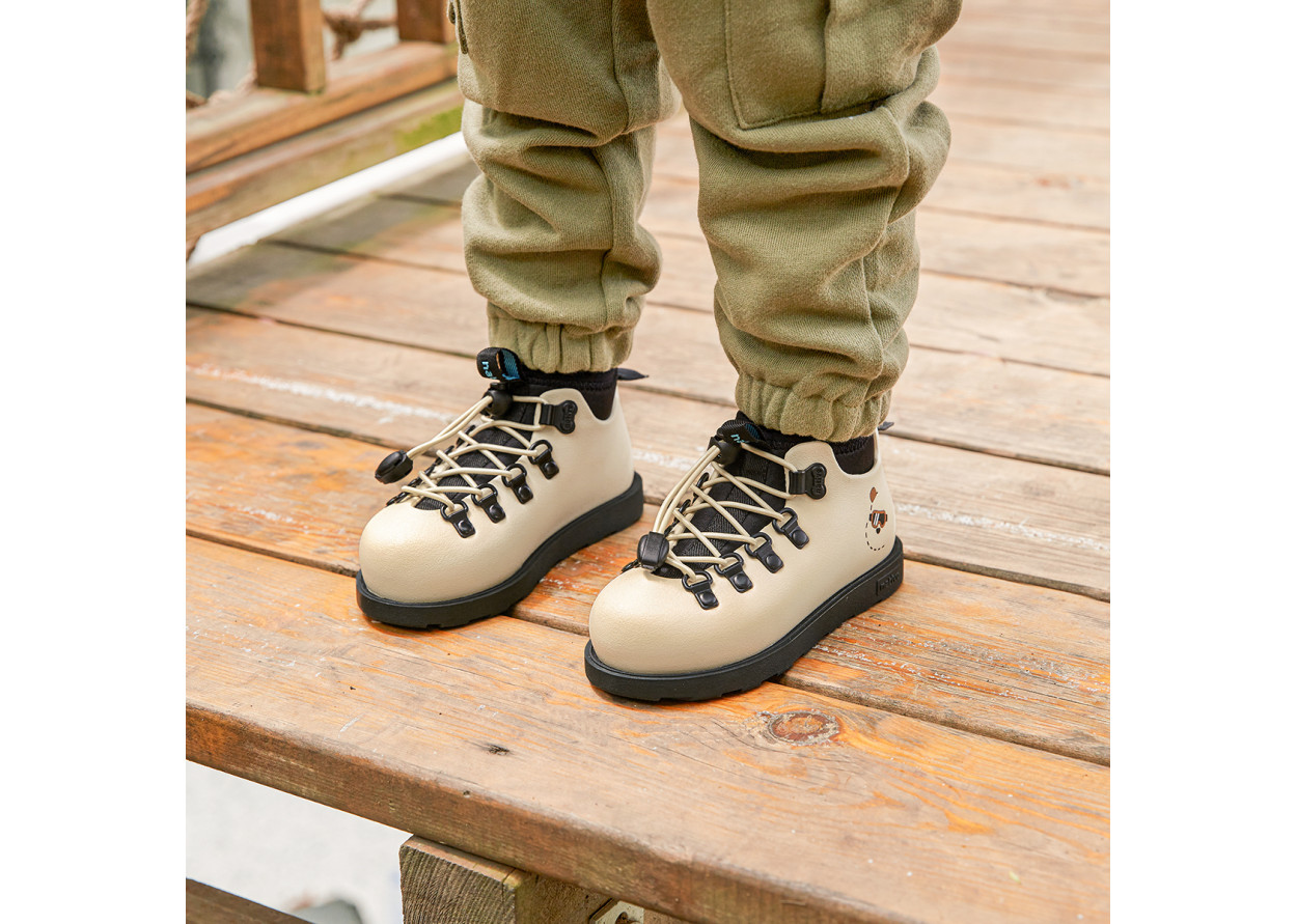 Native Shoes Fitzsimmons 3.0 Forest Exploration Collection Low Shaft Kids' Boots Ecru Kids'