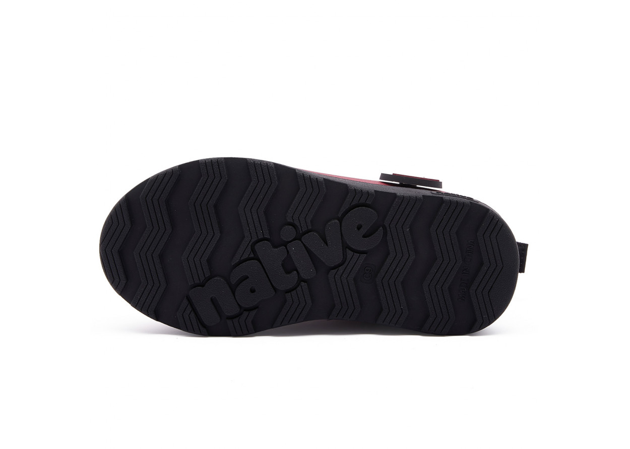 Native Shoes Fitzsimmons 3.0 Christmas New Year Collection Water-Resistant Euro Boot Low Shaft Kids' Boots Red Kids'