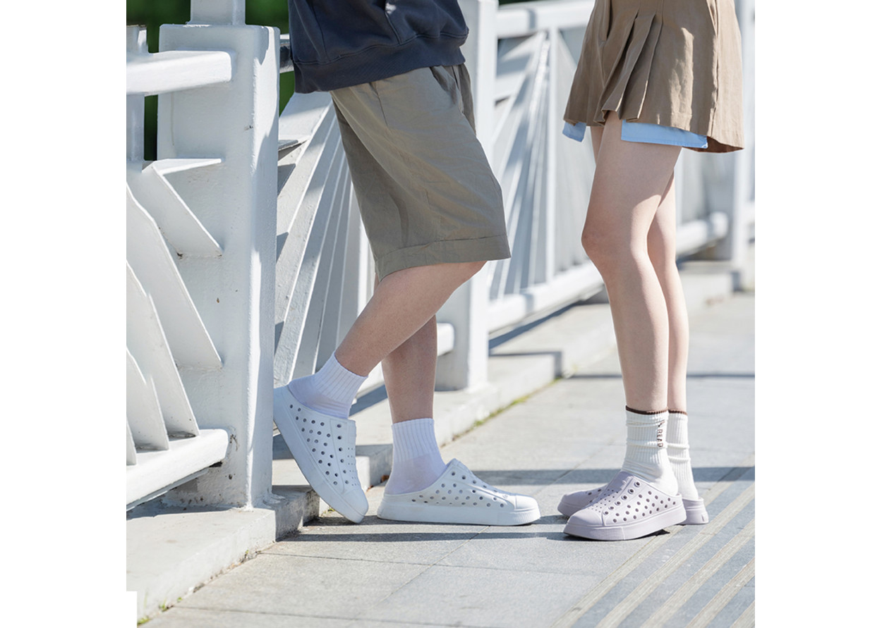 Native Shoes Clogs Unisex