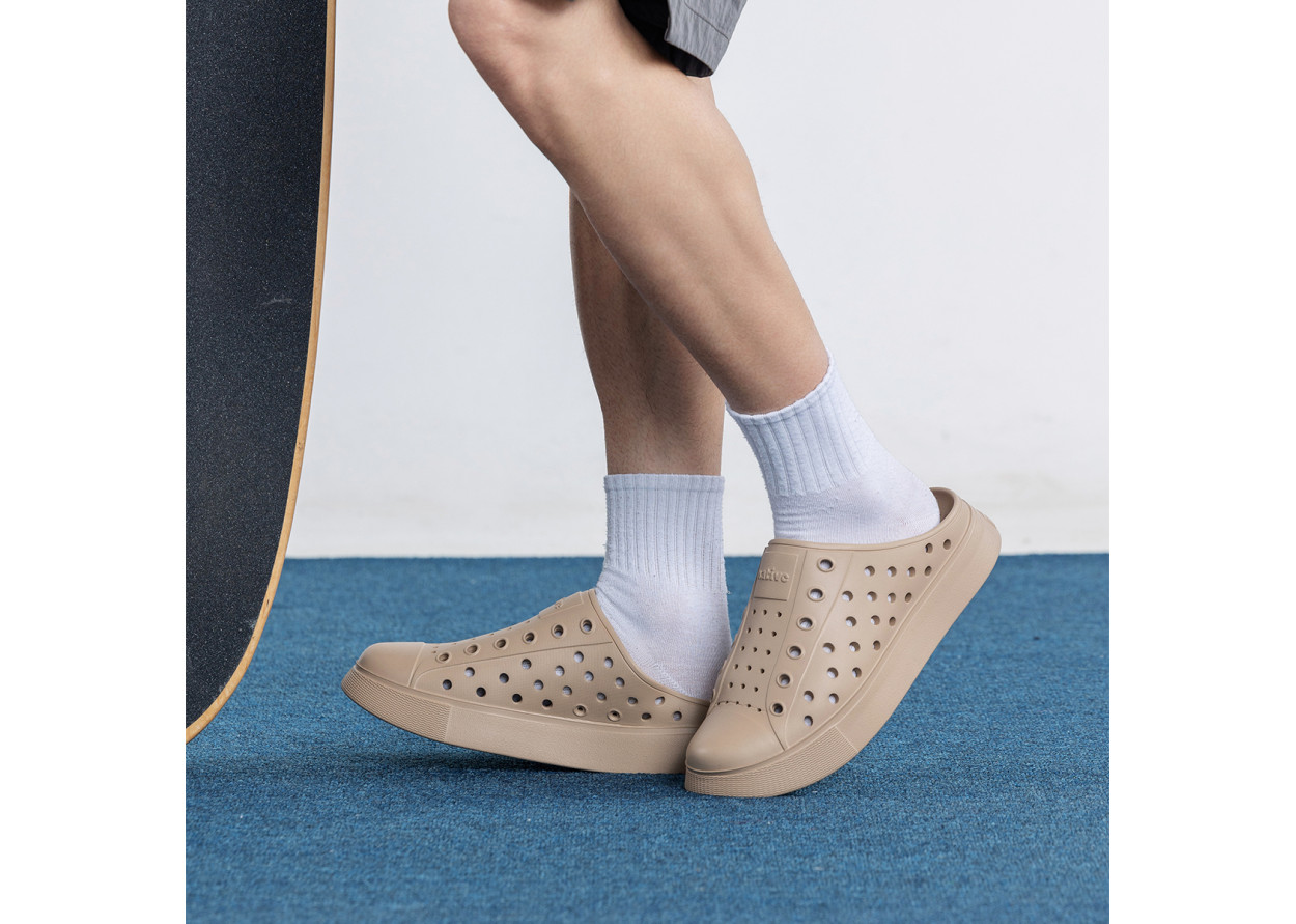 Native Shoes Clogs Unisex