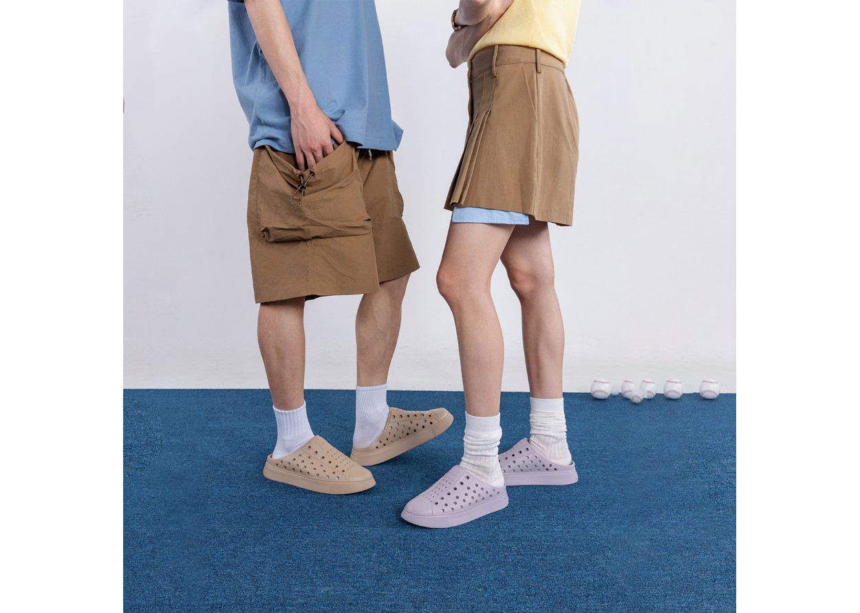 Native Shoes Clogs Unisex