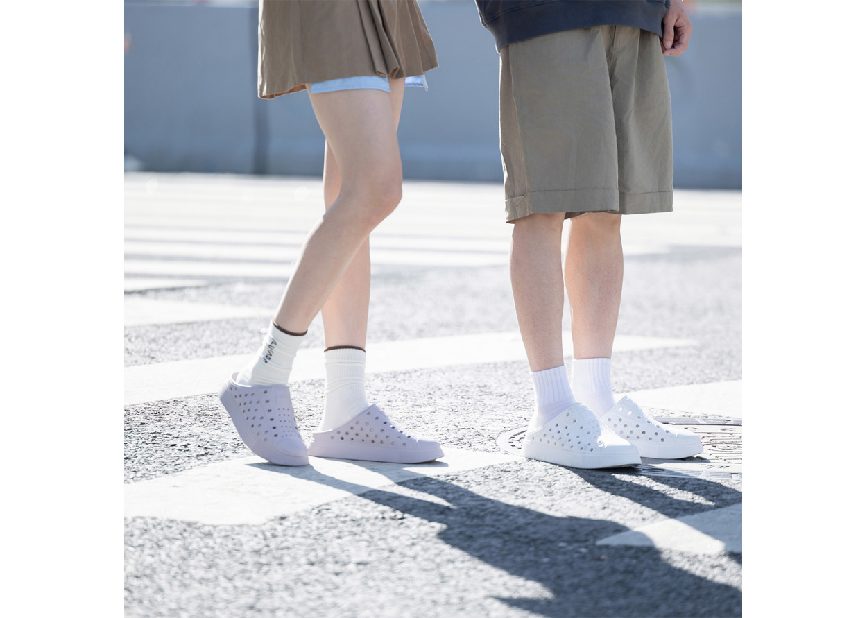 Native Shoes Clogs Unisex