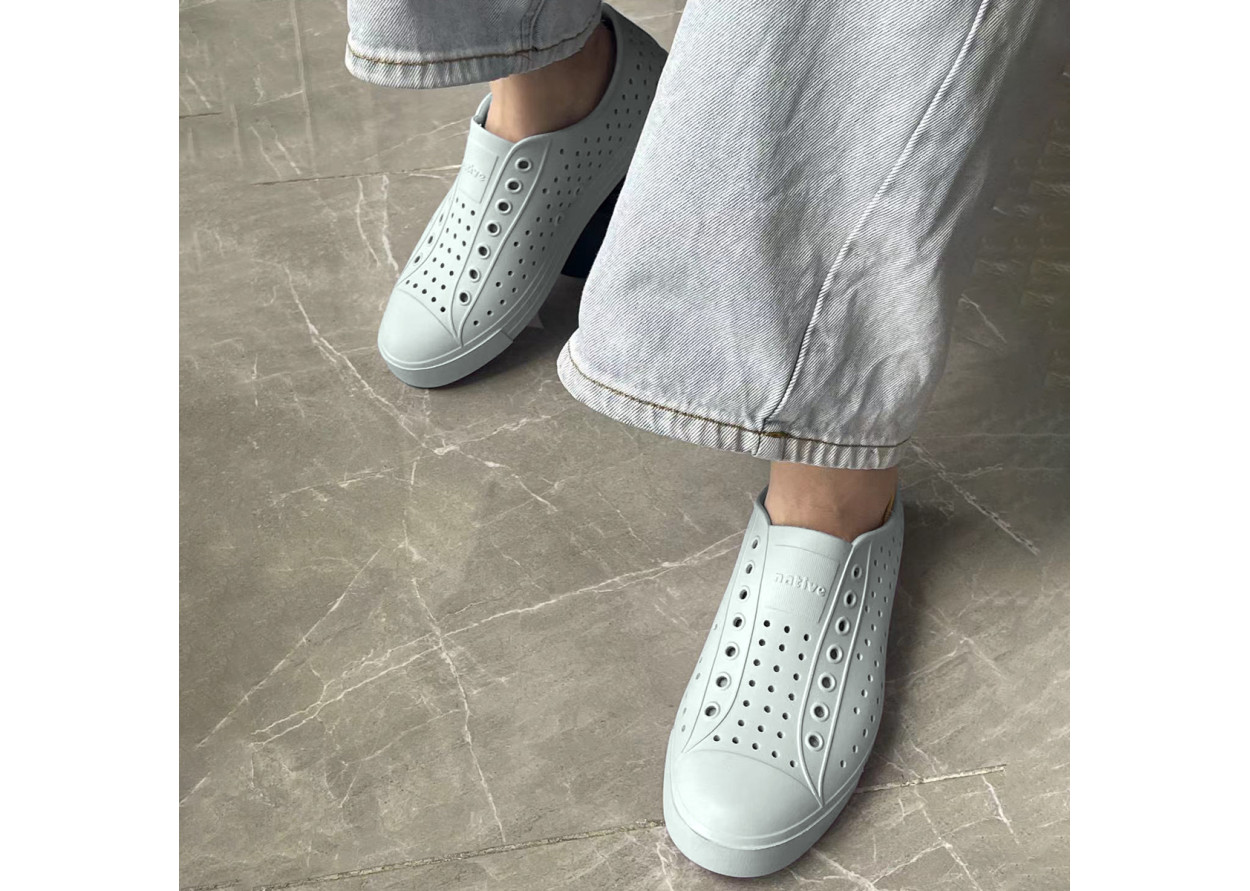 Native Shoes Bloom Clogs Unisex