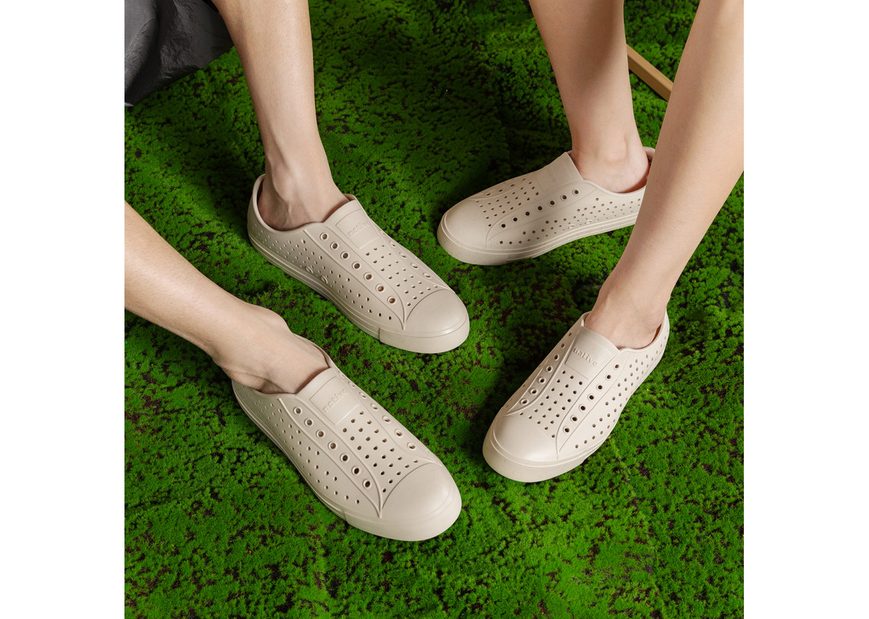 Native Shoes Bloom Clogs Unisex