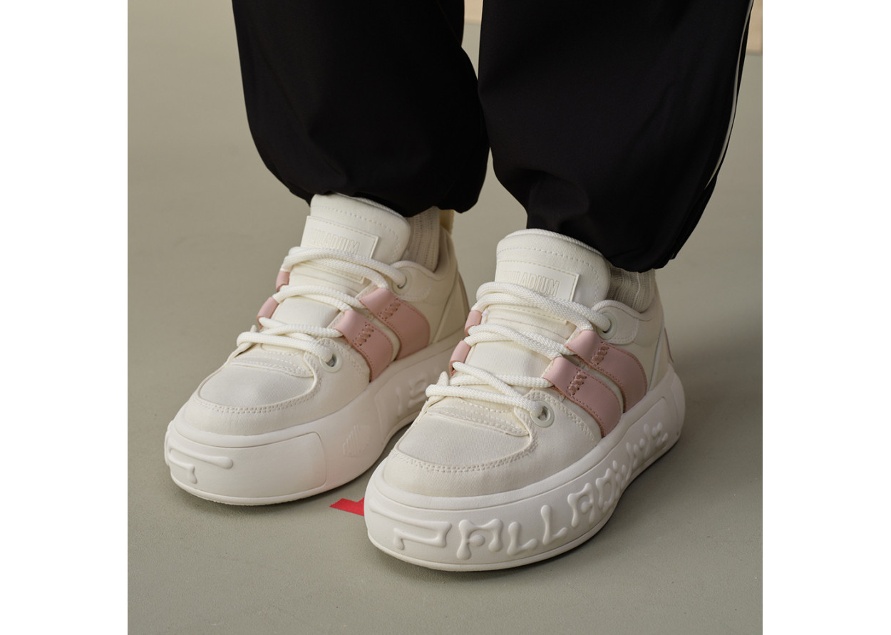 Palladium Balanced Wear-Resistant Low-Top Skateboard Shoes Women's Pink White